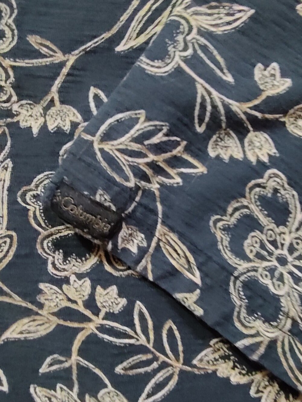 Columbia Dark Blue Floral 3/4-Sleeve Tee - Picture 3 of 3